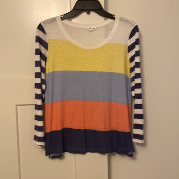 Tribal Tops - Tribal 3/4 sleeve shirt